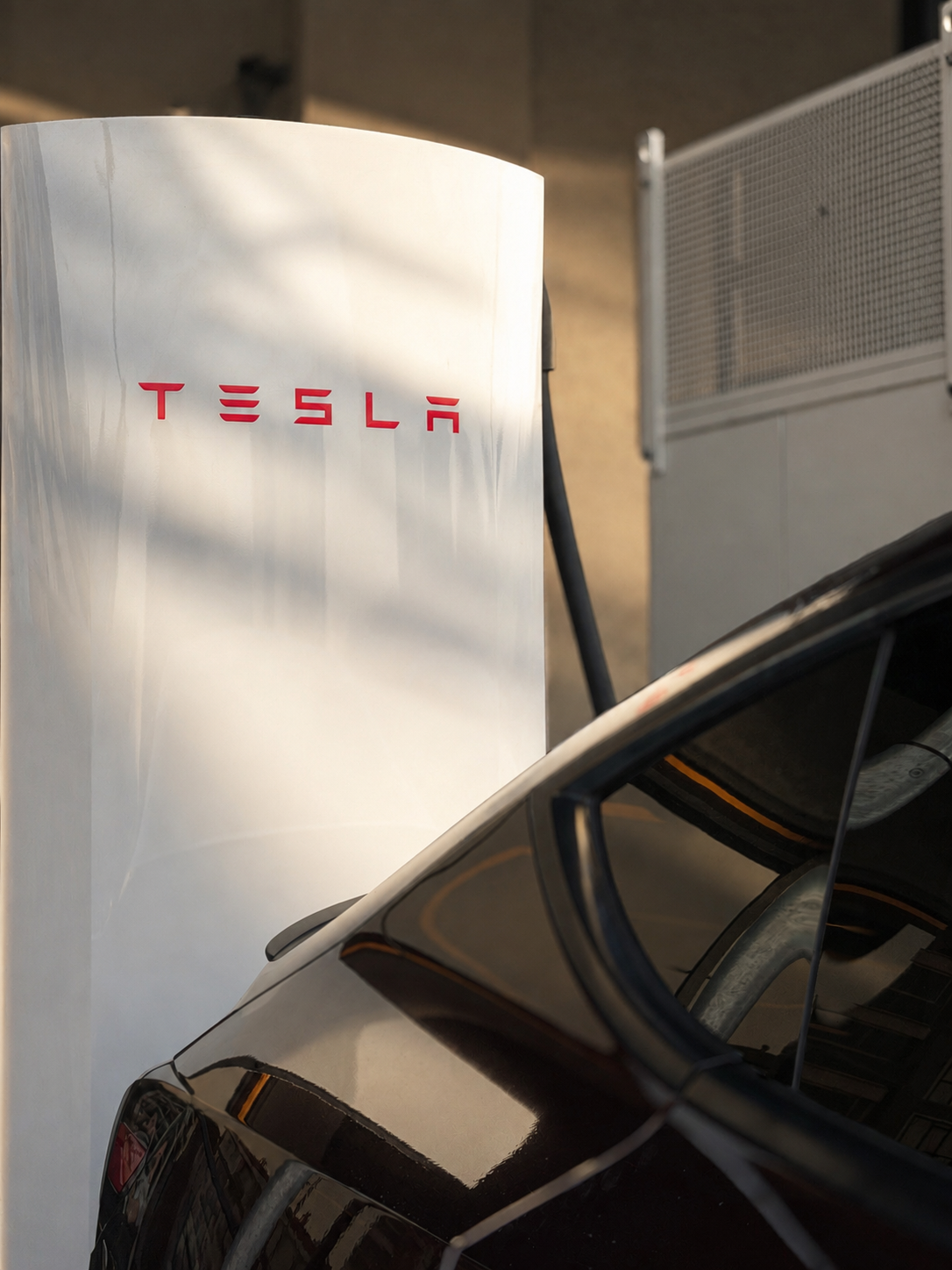 Tesla superch